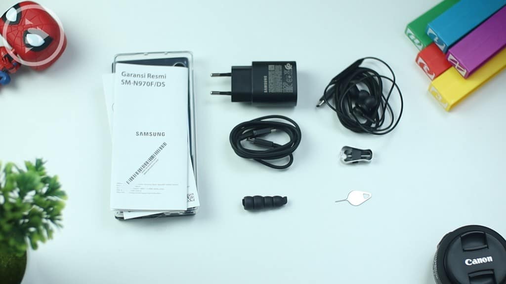 All Contents - Unboxing Samsung Galaxy Note10 Warna Aura Black Indonesia di Tahun 2020 - Harga Barunya Sudah Turun