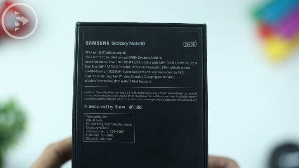 Back Box - Unboxing Samsung Galaxy Note10 Warna Aura Black Indonesia di Tahun 2020 - Harga Barunya Sudah Turun
