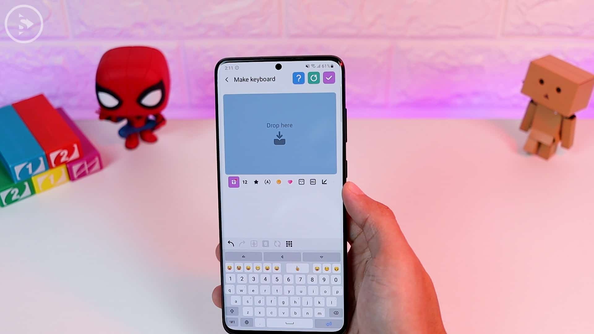 Tips Aplikasi Keys Cafe Terbaru Good Lock - hapus keyboard dengan hold dan seret ke bagian atas layarnya