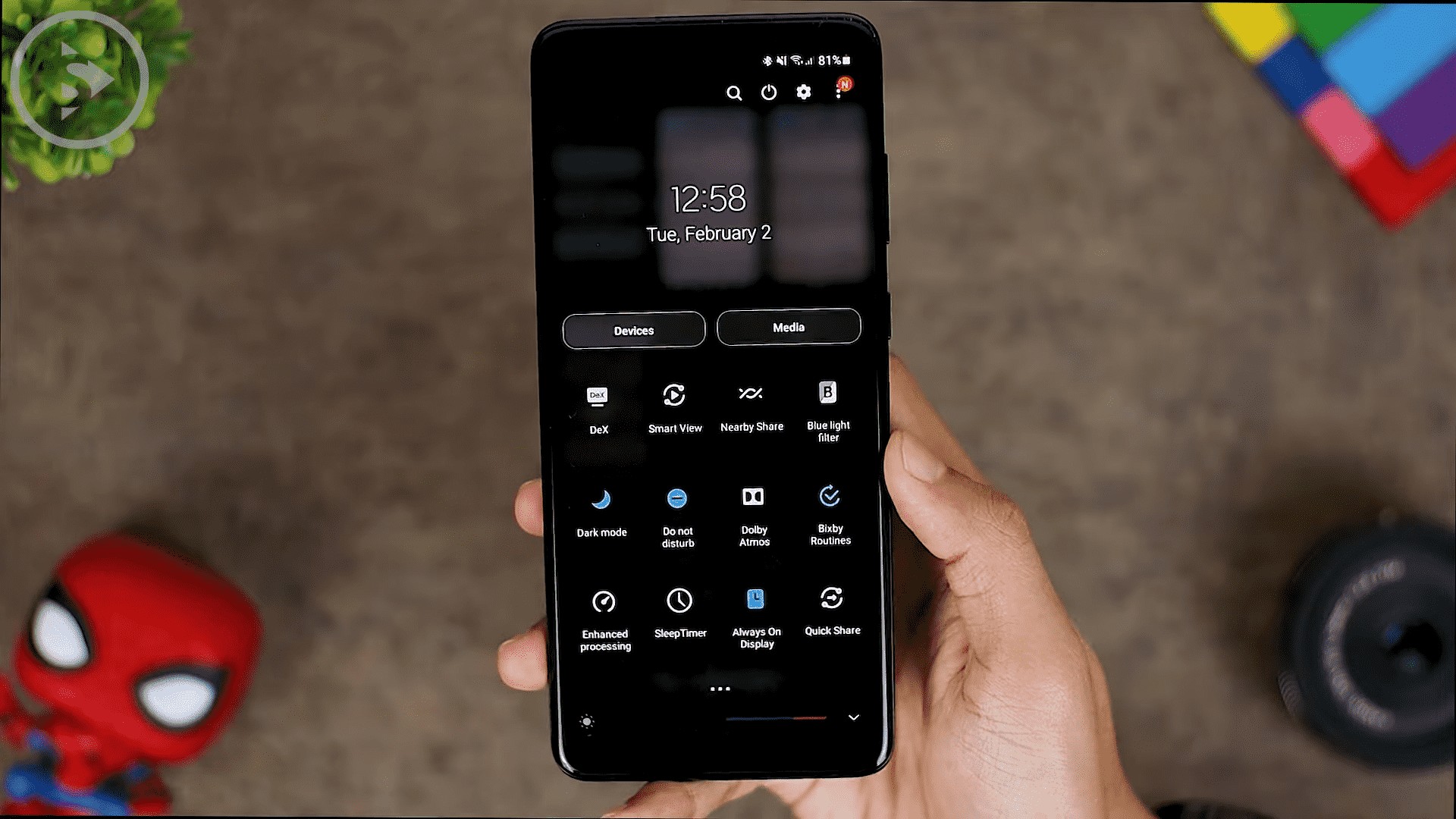 Cara Ubah Tampilan dan Warna Panel Notifikasi HP Samsung Di Theme Park